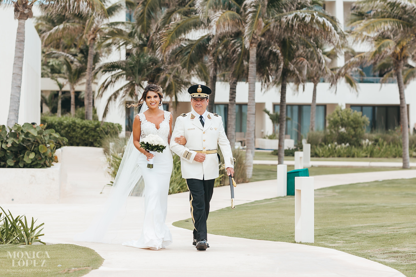 Hyatt Ziva Cancun Wedding by Monica Lopez Photography