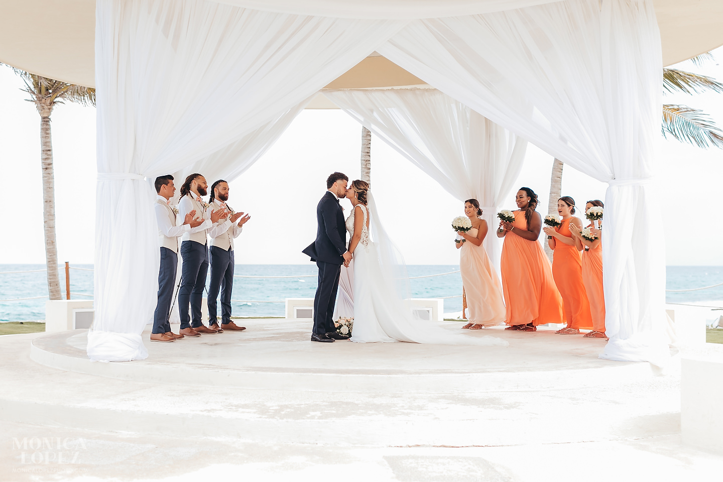 Hyatt Ziva Cancun Wedding by Monica Lopez Photography