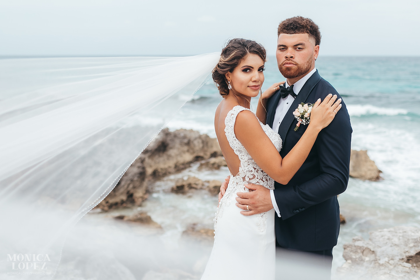 Hyatt Ziva Cancun Wedding by Monica Lopez Photography