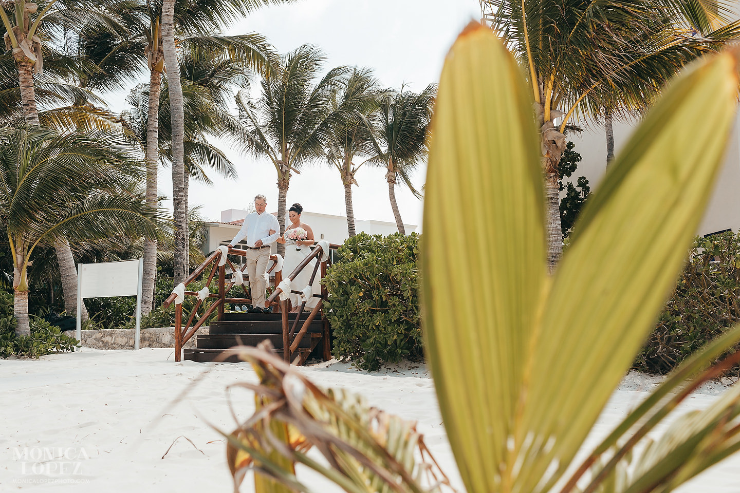 Excellence Riviera Cancun Beach Wedding by Monica Lopez Photography