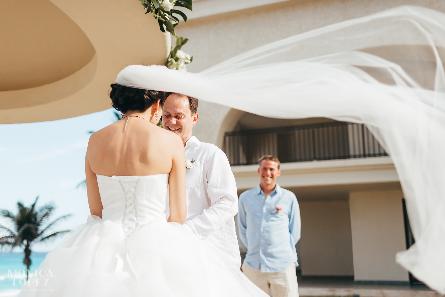 Marriott Cancun Wedding by Monica Lopez Photography