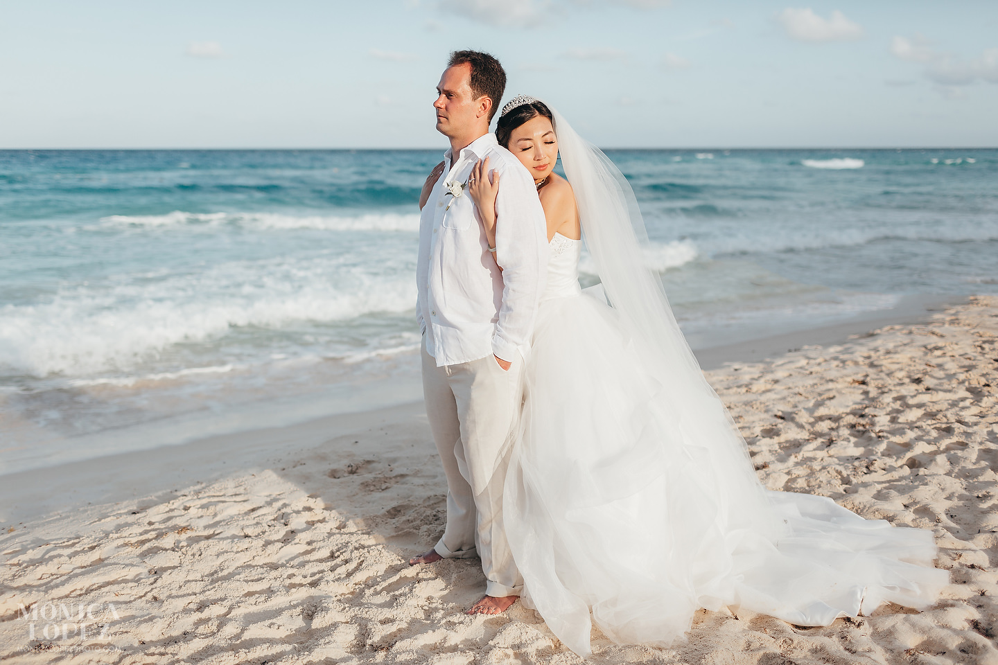 Marriott Cancun Wedding by Monica Lopez Photography