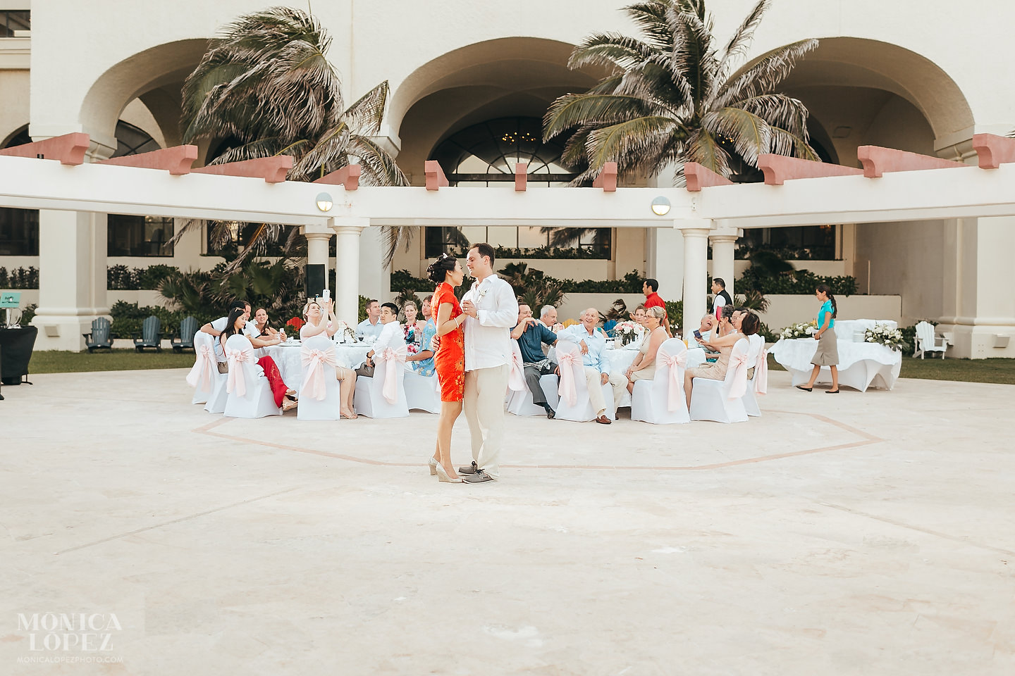 Marriott Cancun Wedding by Monica Lopez Photography