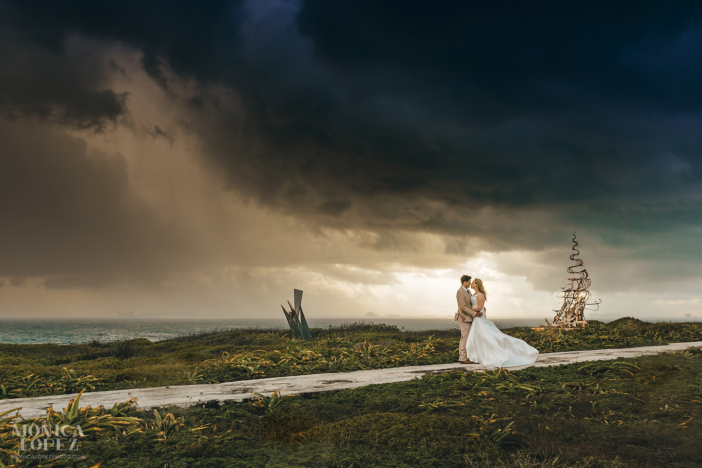 Privilege Aluxes Wedding in Isla Mujeres by Monica Lopez Photography