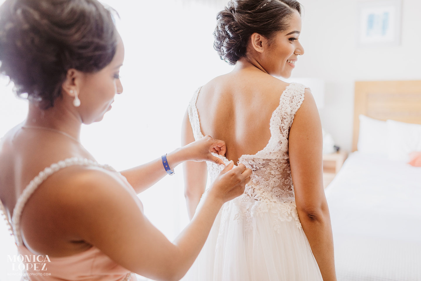Omni Cancun Wedding by Monica Lopez Photography
