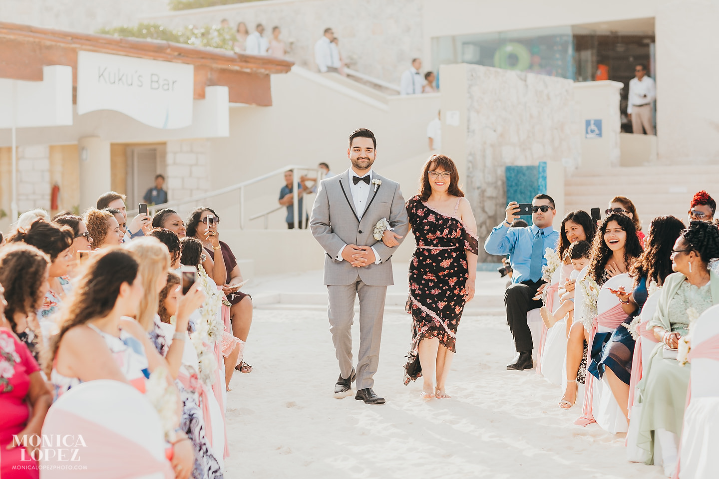 Omni Cancun Wedding by Monica Lopez Photography