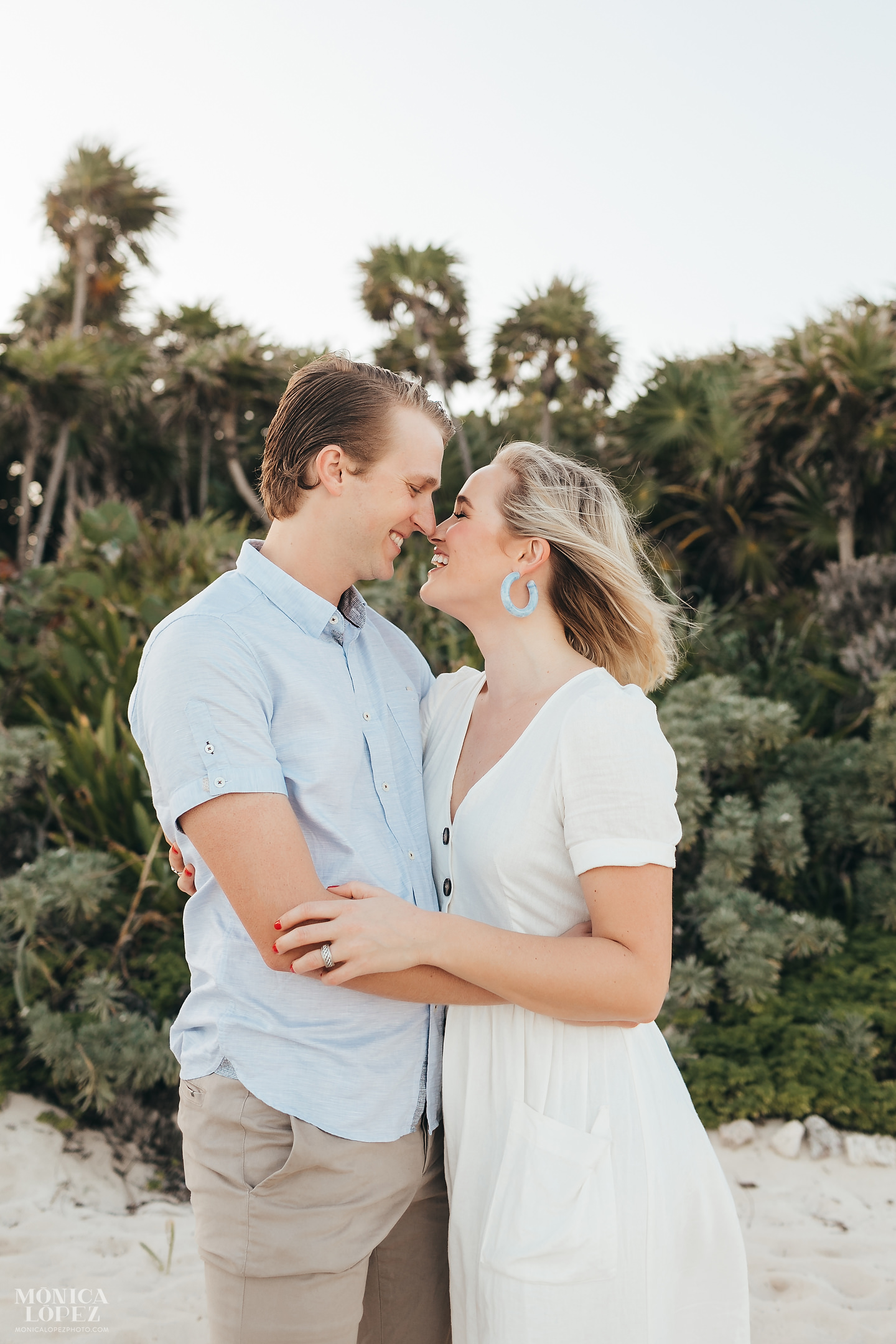 Grand Luxxe Riviera Maya Romantic Portraits by Monica Lopez Photography