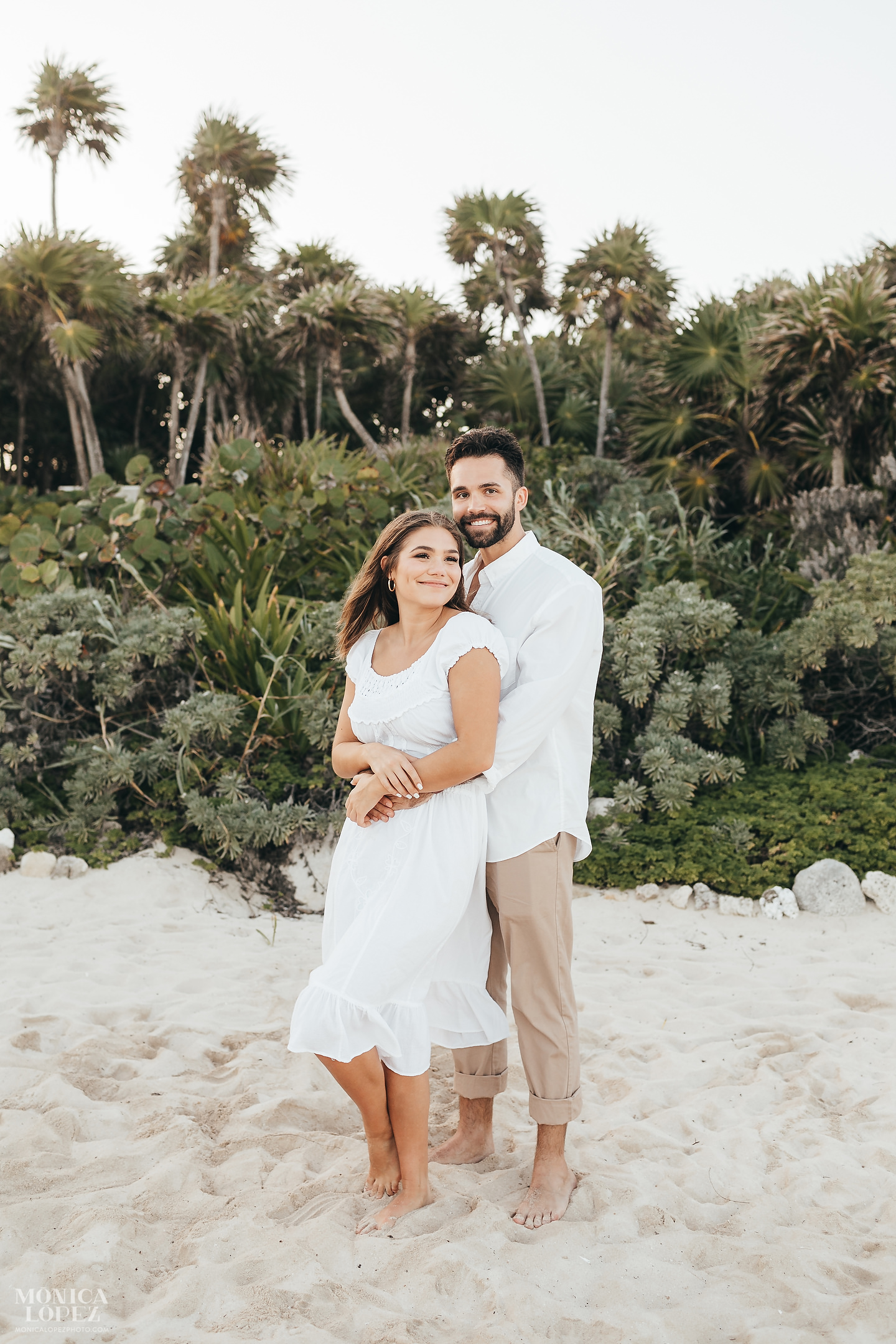 Grand Luxxe Riviera Maya Romantic Portraits by Monica Lopez Photography