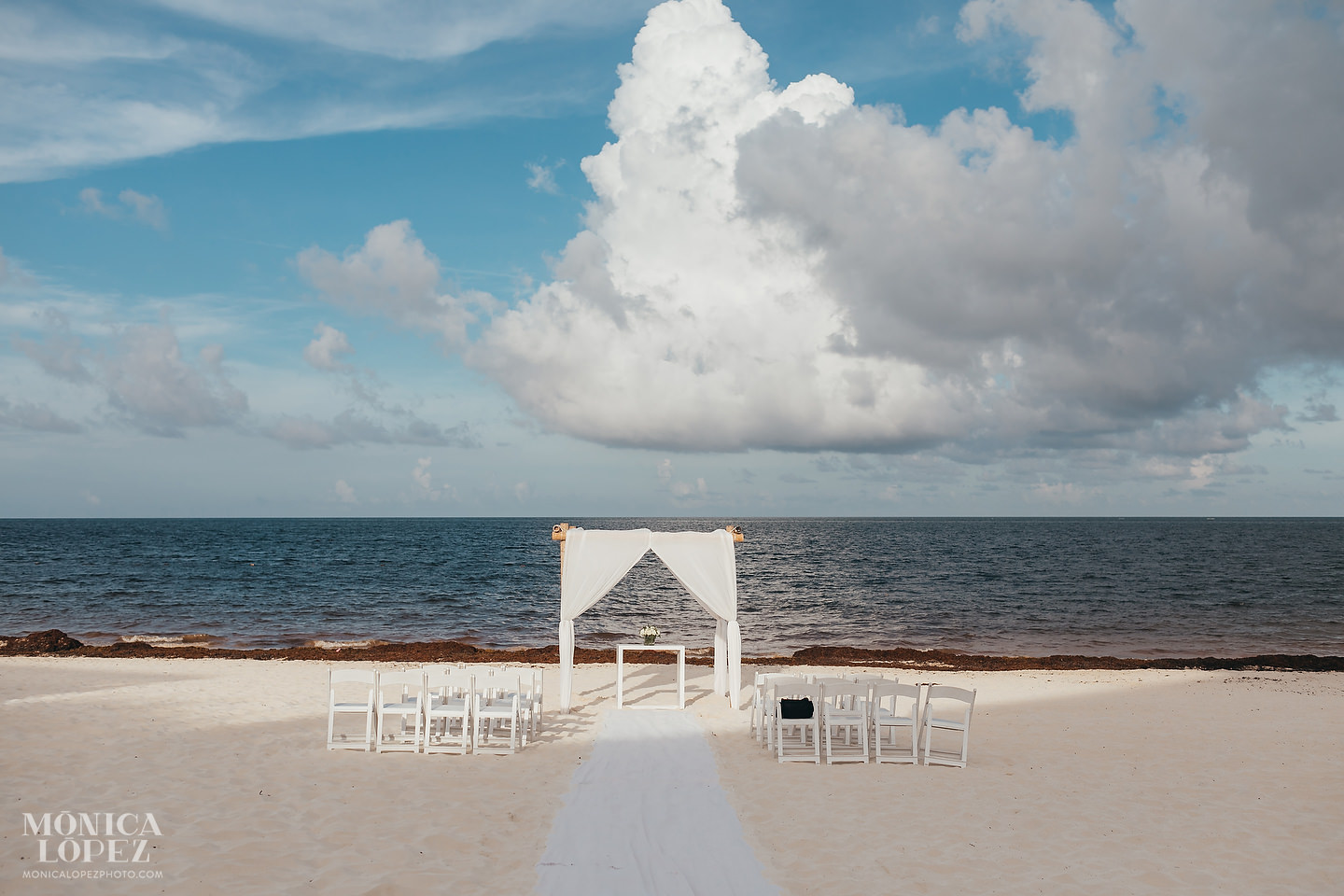 Now Sapphire Riviera Cancun Wedding Arch by Monica Lopez Photography