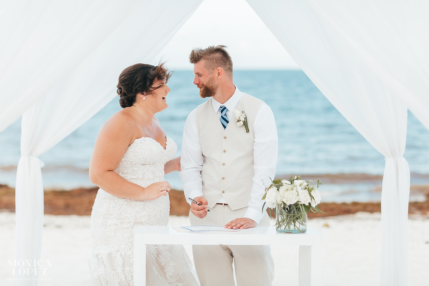 Now Sapphire Riviera Cancun Wedding by Monica Lopez Photography