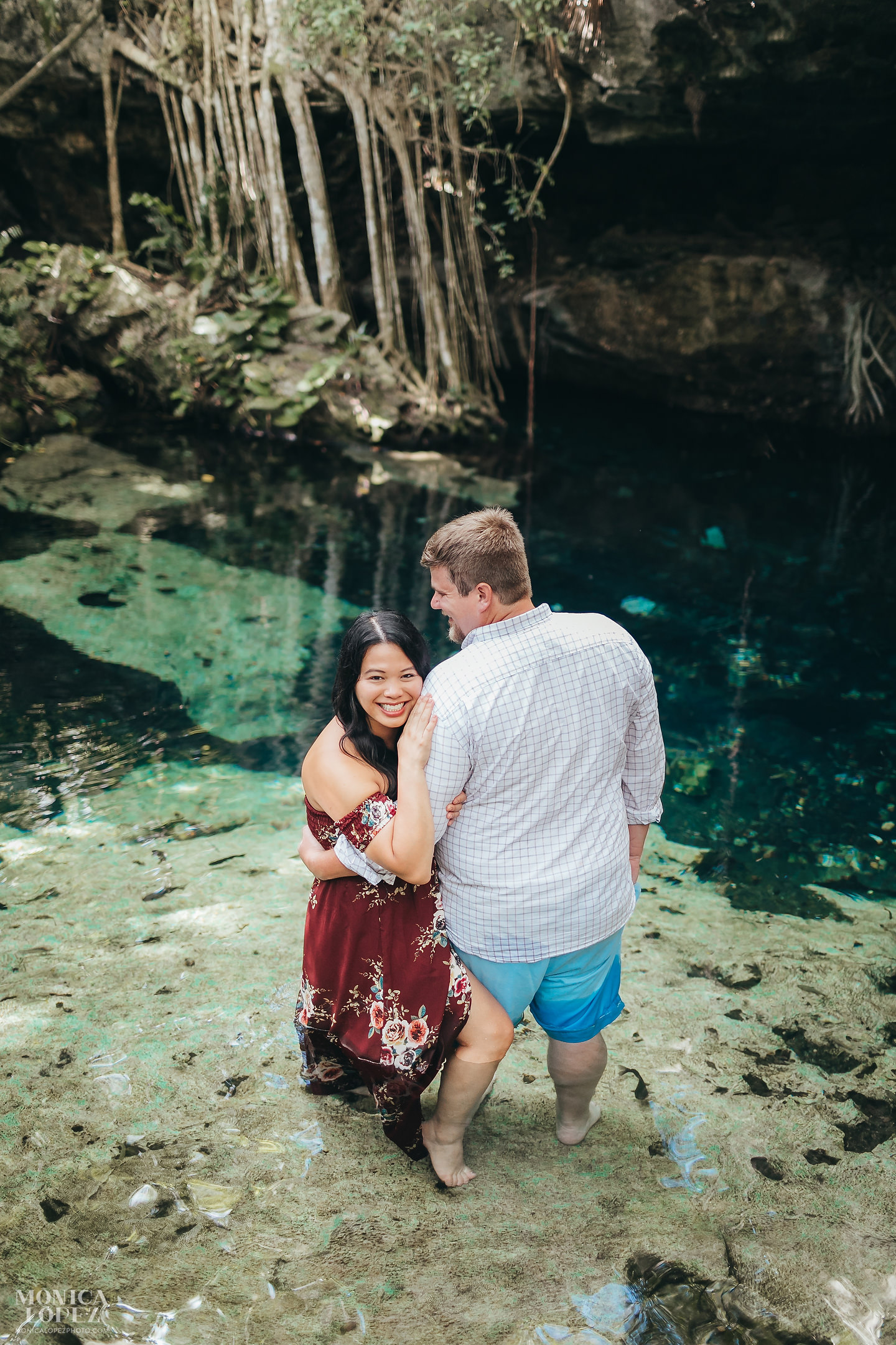 Romantic Cenote Portraits in the mayan jungle by Monica Lopez Photography