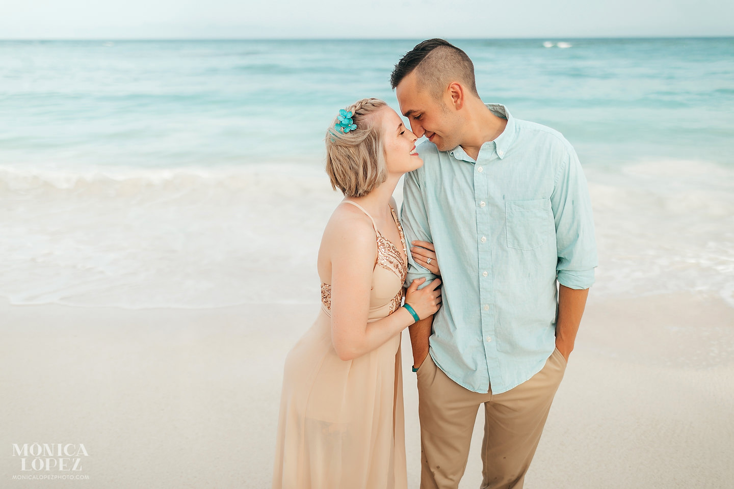 Xpu-Ha-Romantic Anniversary Portraits by Monica Lopez Photography