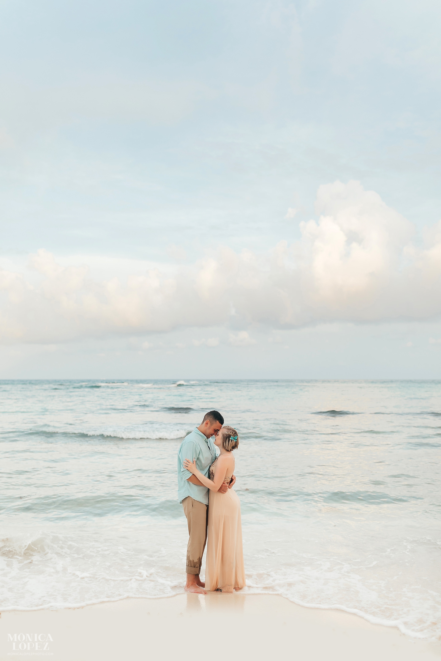 Xpu-Ha-Romantic Anniversary Portraits by Monica Lopez Photography