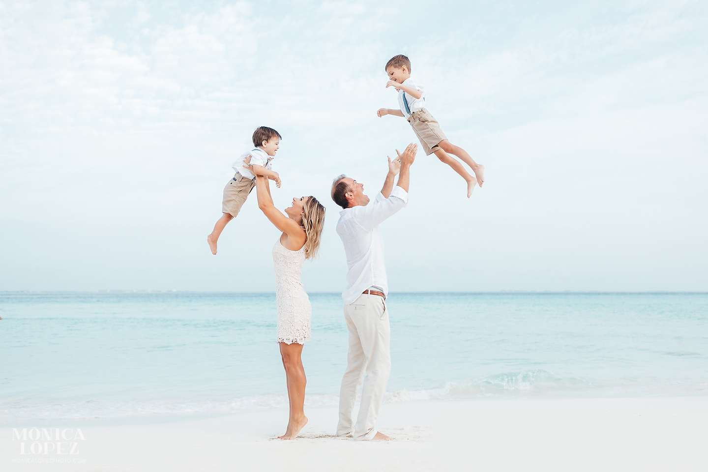 Isla Mujeres Family Portraits, Quintana Roo, Mexico by Monica Lopez Photography